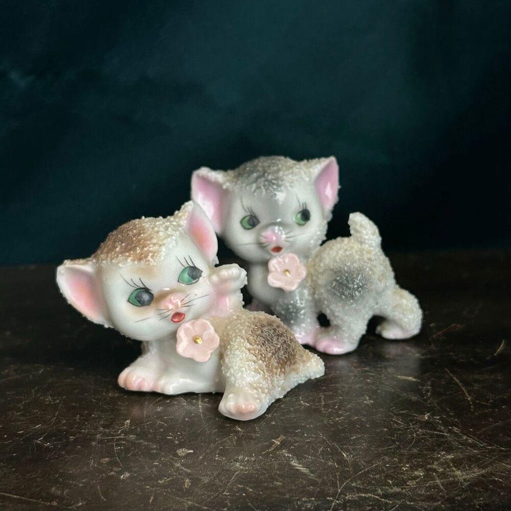 Set Vintage Sugar Textured Glazed Porcelain Kittens